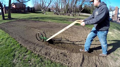 how to make garden rows by hand