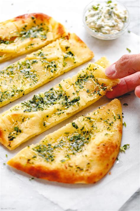 How To Make Garlic Bread With Flatbread