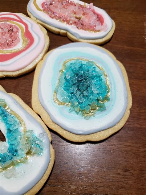How To Make Geode Lollipops