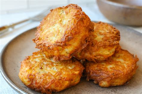 how to make hash browns from cooked potatoes