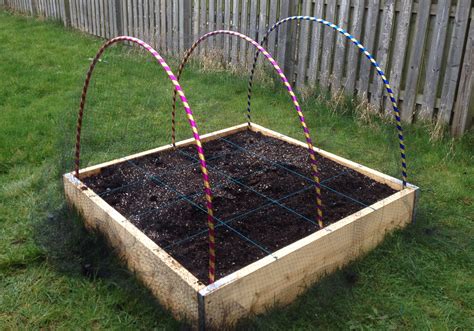 how to make hoops for garden