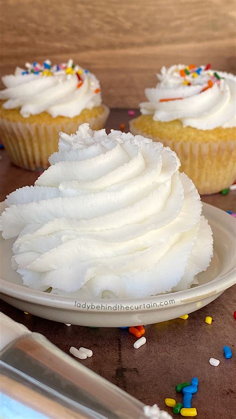 How To Make Icing With Frosting