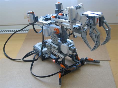 how to make lego robot arm