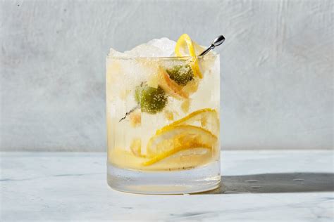 How To Make Lemon Tonic