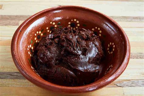 how to make mole sauce from paste