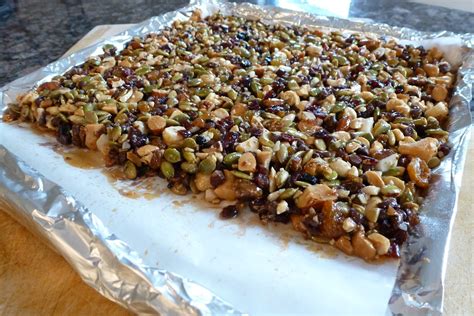 how to make nut bars at home