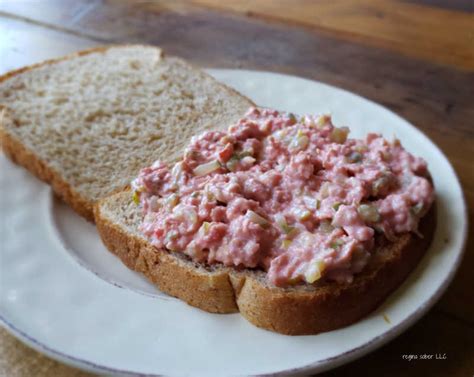 how to make sandwich spread from bologna