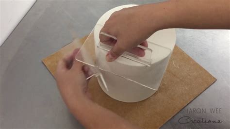 How To Make Sharp Edges With Fondant