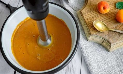 how to make soup with immersion blender