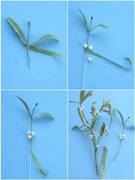 How To Make Sugar Paste Mistletoe