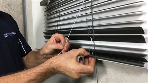 how to mend venetian blinds