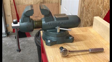 How To Mount A Vise To A Bench