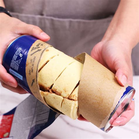 Pillsbury Grands! Cinnamon Rolls with Cinnabon Original Icing Canned, 5