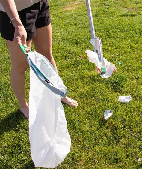 How To Open Garbage Bag Roll