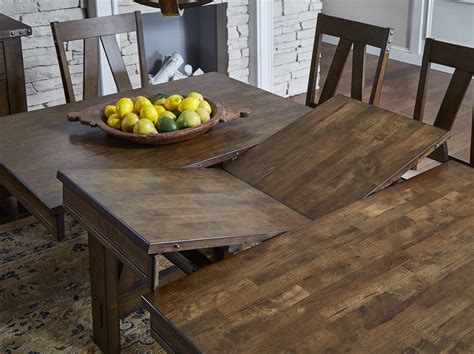 How To Open Table With Built In Leaf