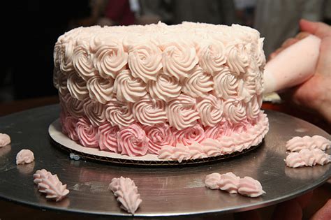how to order a cake from hyvee