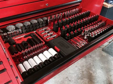 how to organize sockets in tool box