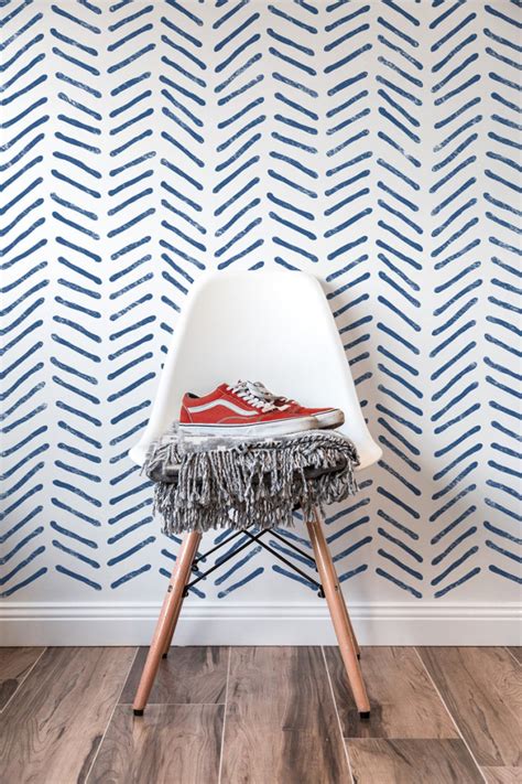 How To Paint A Herringbone Pattern On A Wall
