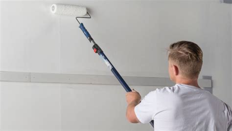 How To Paint A Room Using A Roller