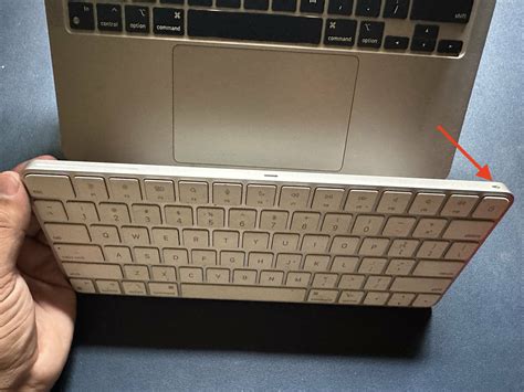 how to pair magic keyboard with windows 11