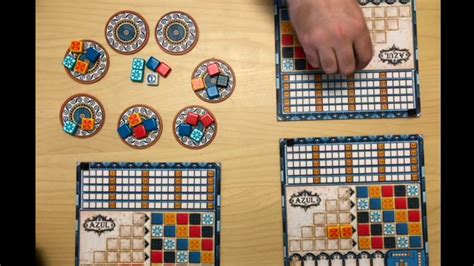 how to play azul board game