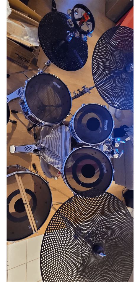 How To Play Drums In Rust