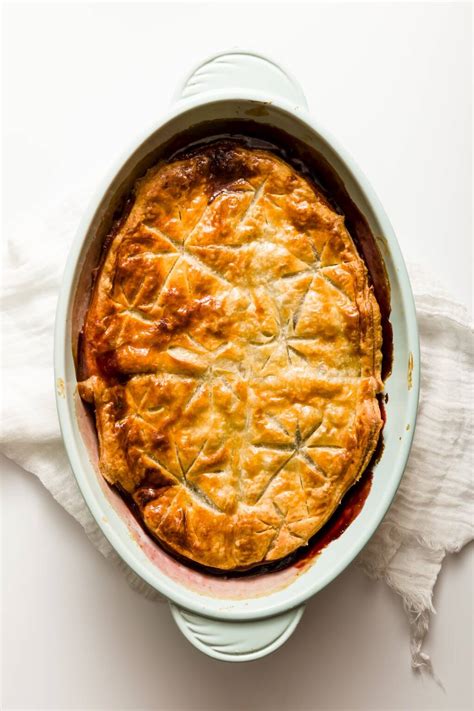 how to prepare puff pastry for a pie