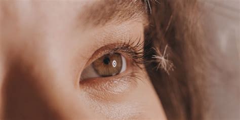 How To Prevent Dust From Getting In My Eyes