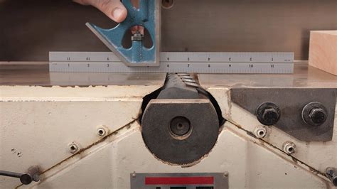 How To Properly Set Up A Jointer