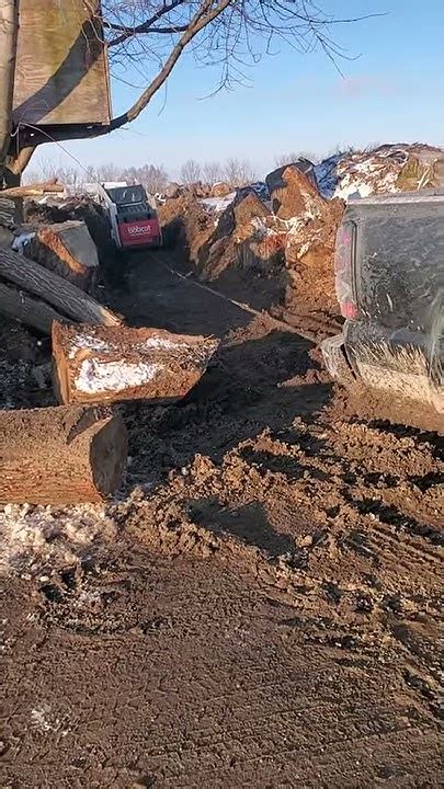 How To Pull A Bobcat Out Of The Mud