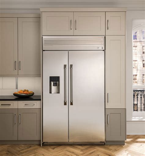 How To Pull Out A Ge Refrigerator
