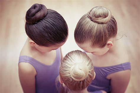  79 Popular How To Put A Ballet Bun In Hair With Simple Style