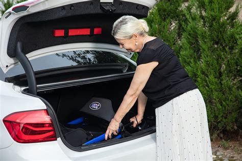 How To Put A Walker In The Car