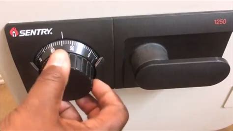 how to put code in sentry safe dial