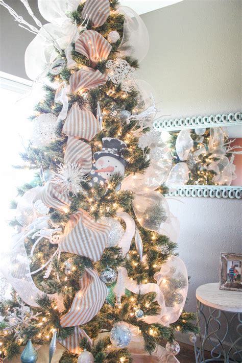 How to Make Tomato Cage Deco Mesh Christmas Trees Crafty
