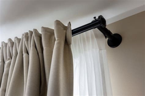 How To Put Double Layer Curtains