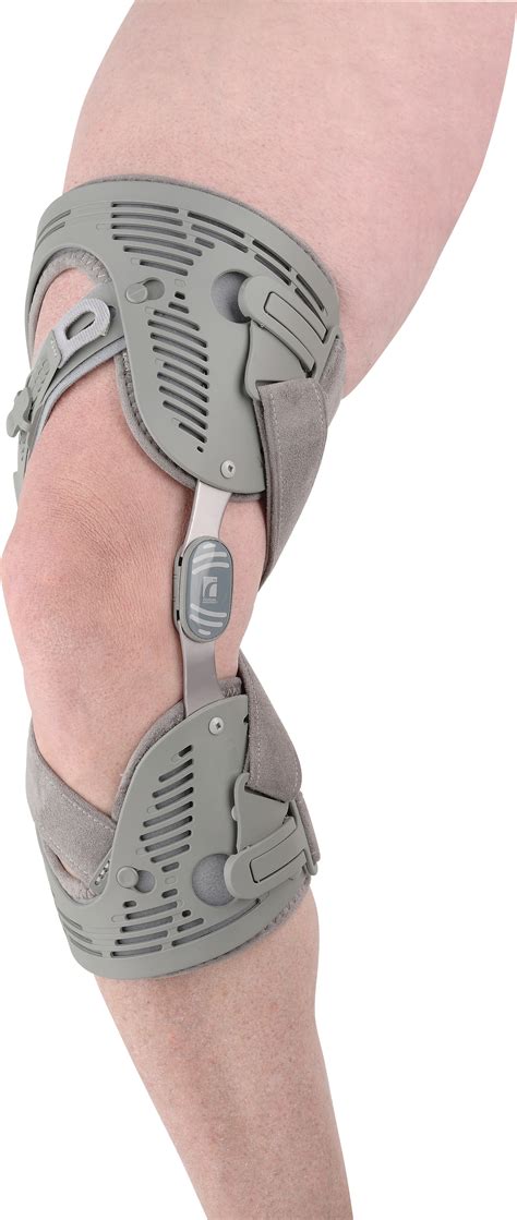 how to put on a ossur unloader one knee brace