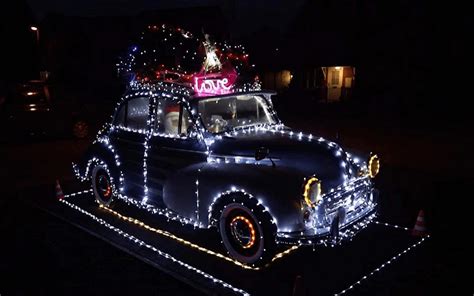 How To Put On Lights In A Car