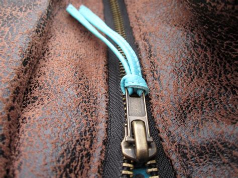 How To Put Pull Tab On Zipper