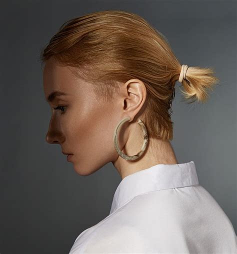 Perfect How To Put Super Short Hair In A Ponytail Trend This Years
