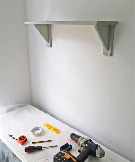 How To Put Up Shelves Using Brackets