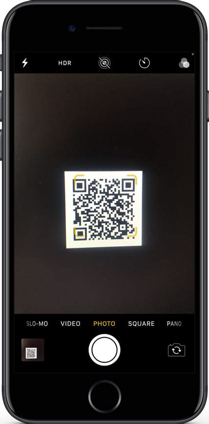 how to read qr code with iphone 12
