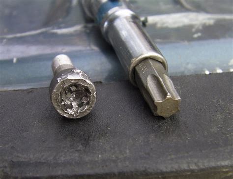how to remove a button head bolt