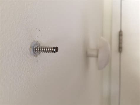 How To Remove A Screw Stuck In A Wall Anchor