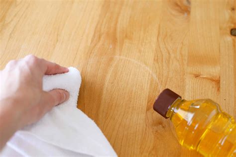 How To Remove A Stain From Oak Table