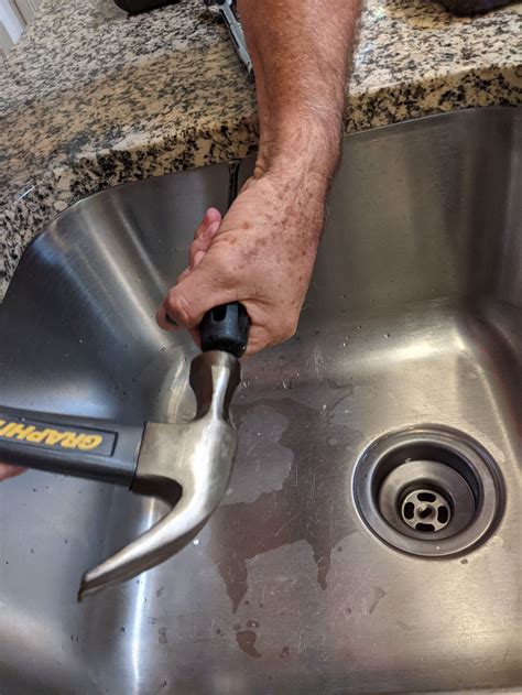 How To Remove A Undermount Kitchen Sink