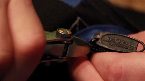 How To Remove A Zipper Slider