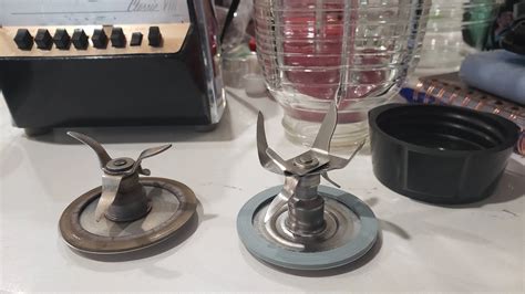 How To Remove Base From Oster Blender