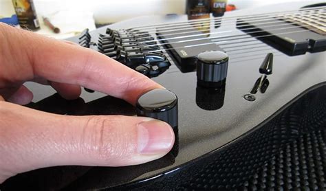 How To Remove Bass Knobs