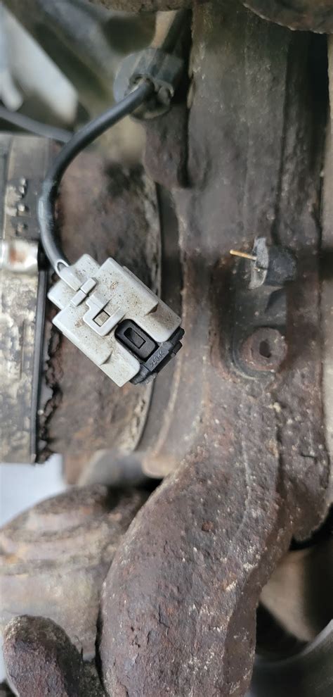 How To Remove Broken Wheel Speed Sensor